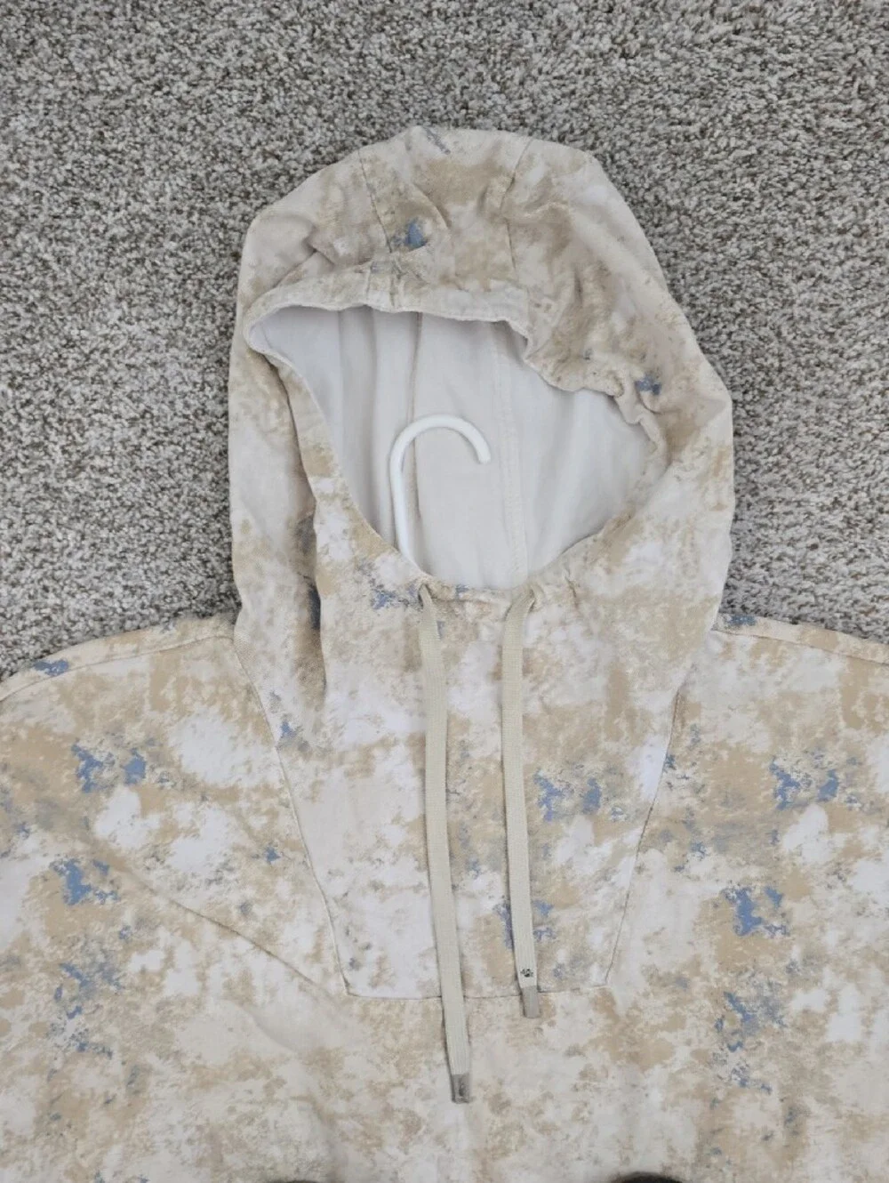 Zara Beige & Light Blue Camo Hooded Pullover